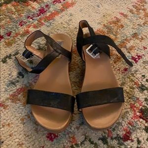 Black steve madden sandals